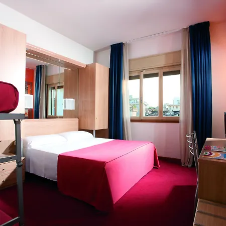 Hotel Diana