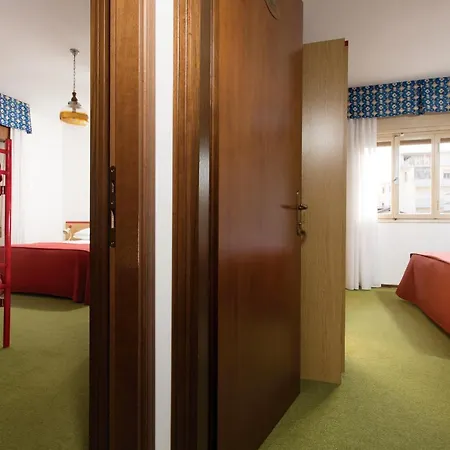 Hotel Diana 3*
